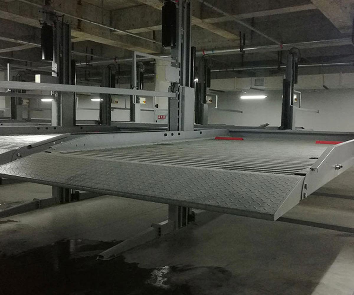 靖西2层简易升降机械立体停车设备改造