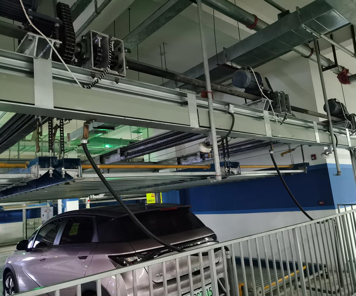 武山PSH5-D1负一正四带地坑式五层升降横移式智能停车设备