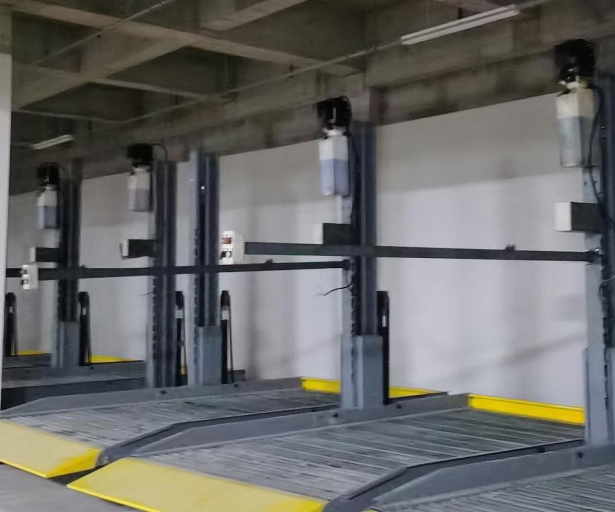 2层简易类立体停车设备回收.jpg